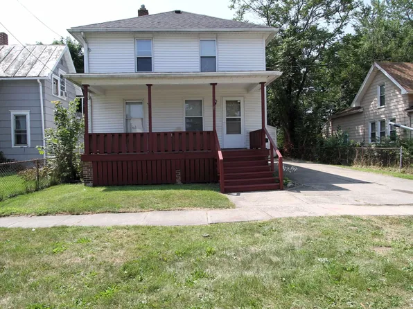 942 E 4th St, Monroe, MI 48161