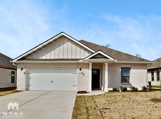 15697 Ruthie Lynn Dr, Athens, AL 35613