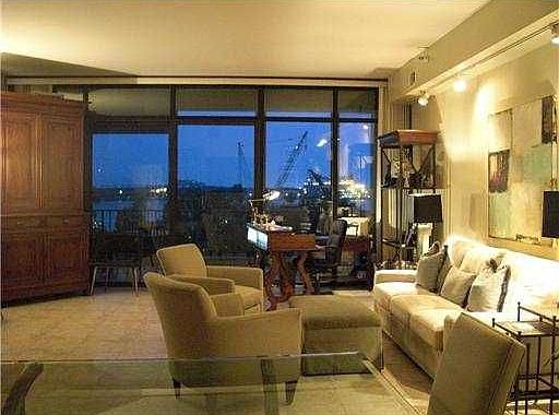 4th image of 123 Walnut St APT 804