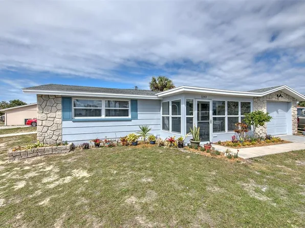 1243 Saltcreek Ct, Holiday, FL 34690