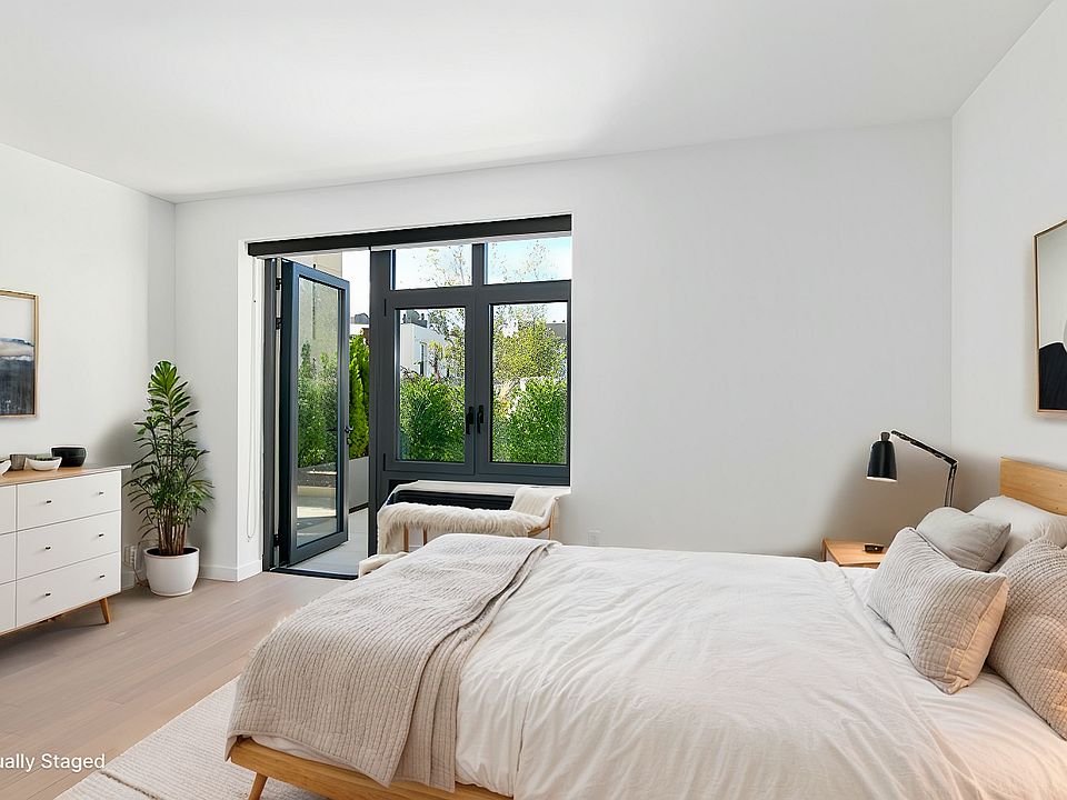 1st image of 29-10 Broadway #2Q