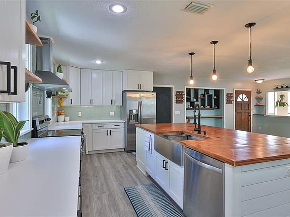 5th image of 2766 Date Palm Dr