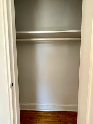 Rented by Amorelli Realty | media 19