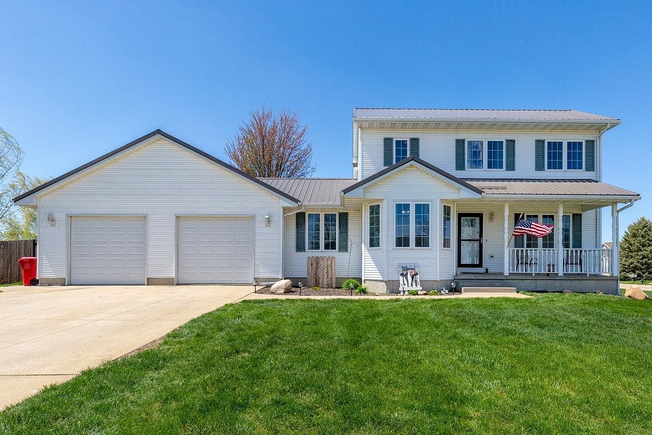 1016 Sal Ave, Dunkerton, IA 50626 Zillow