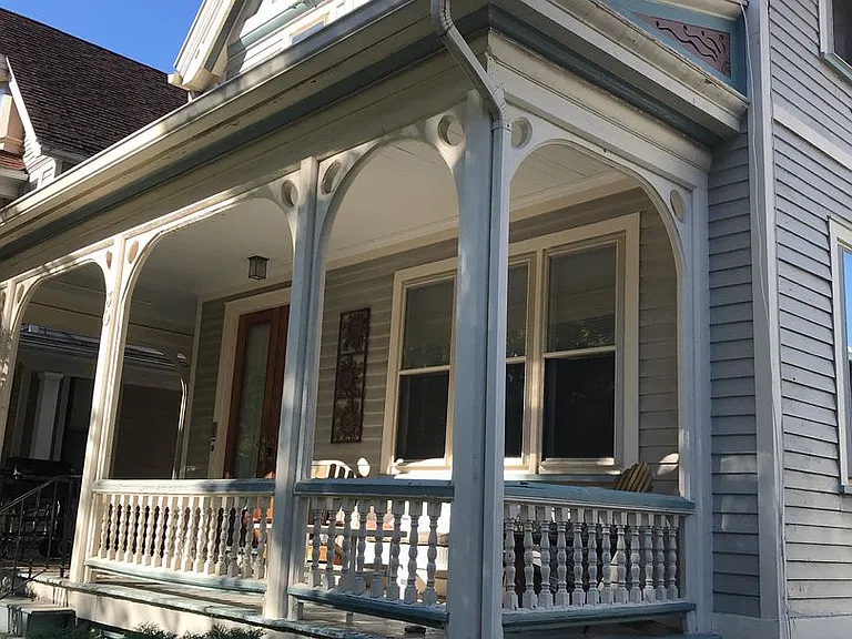 30 Vick Park #B — Photo 12
