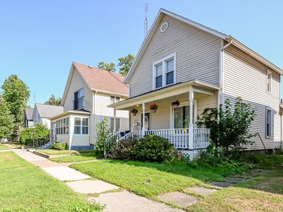1004 Harrison Ave, Saint Joseph, MI, 49085