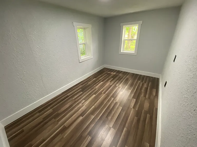 606 Garver Ave — Photo 10