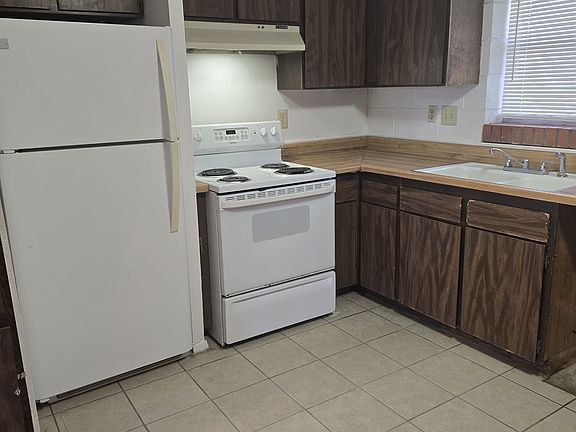 5th image of 712 S Washington Ave #A