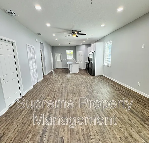 6073 Vermont Ave — Photo 8