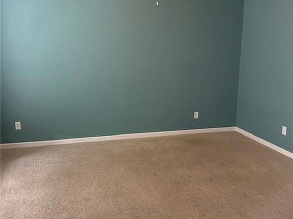 3rd image of 2612 Beacon Point Ct