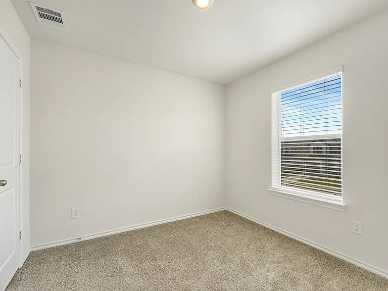 318 Tall Cedar Way — Photo 7