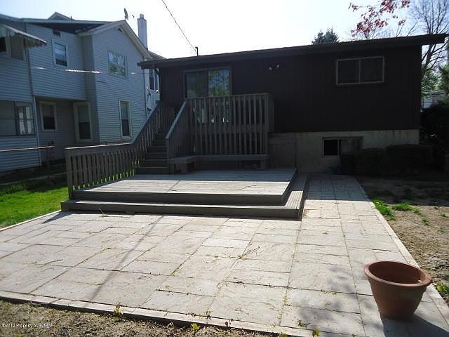 2nd image of 334 Race St