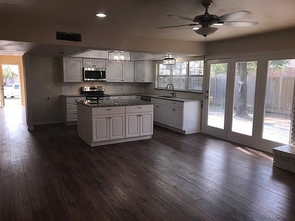 5th image of 102 Beechwood Pl