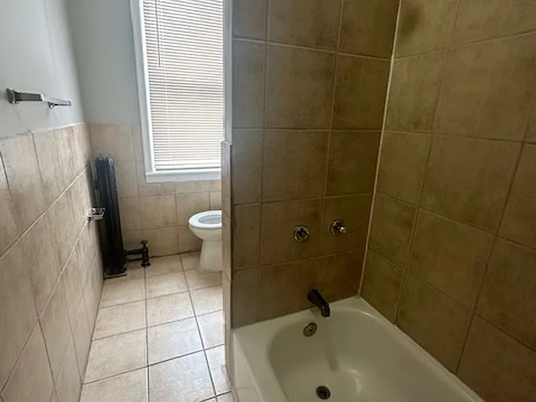 2585 W Fayette St — Photo 8