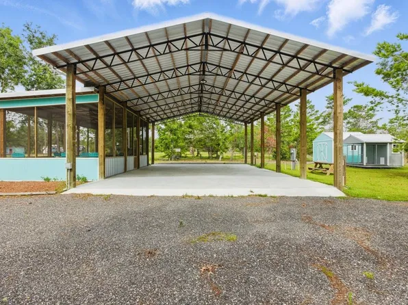 190 Tyler Ter, Perry, FL 32348