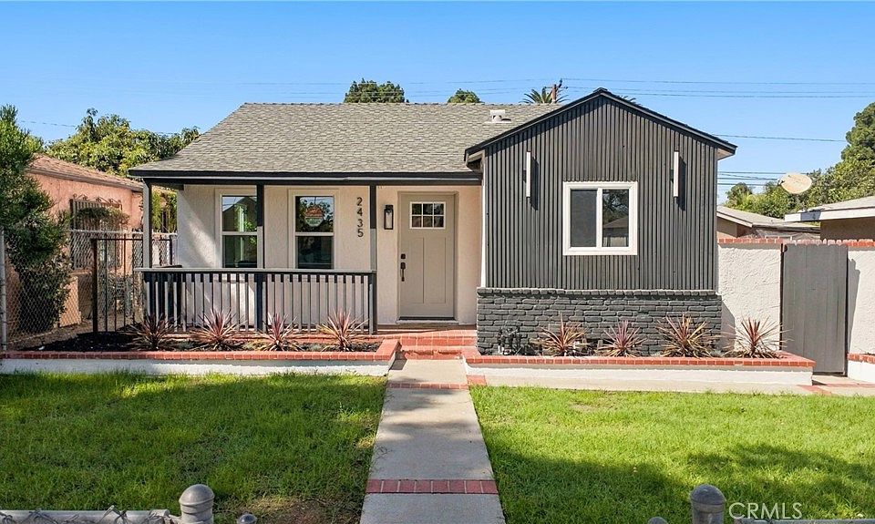 1st image of 2435 Gale Ave