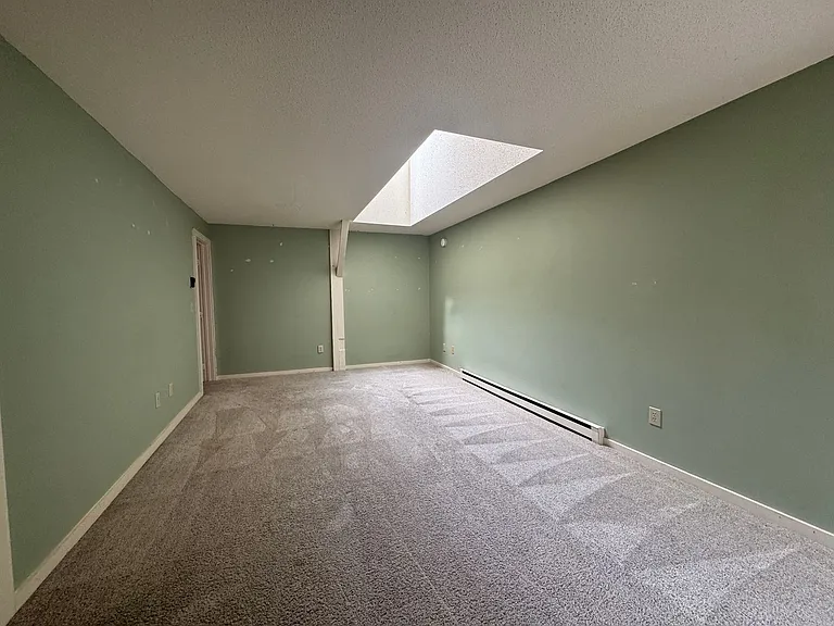 1856 Quechee Main St #7 — Photo 9