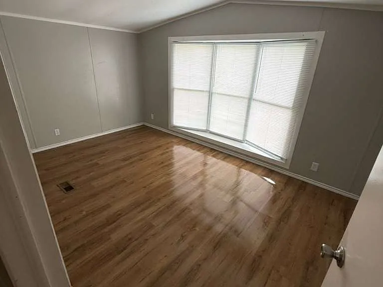 1510 Reef Dr — Photo 6