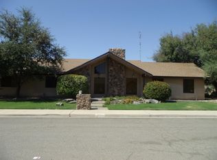 3761 N Gaynor St, Selma, CA 93662