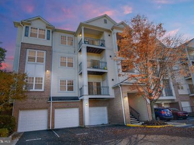4401 Weatherington Ln Unit 201, Fairfax, VA, 22030