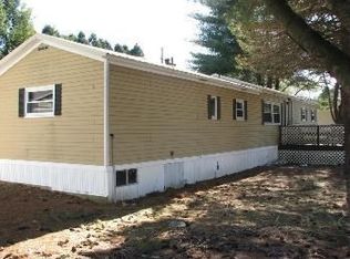 6 Leisure Ln, Belmont, NH 03220