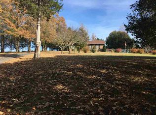 185 Old Henderson Rd, Pinson, TN 38366