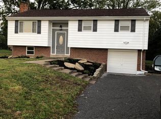 181 Golden City Rd, Saxonburg, PA 16056