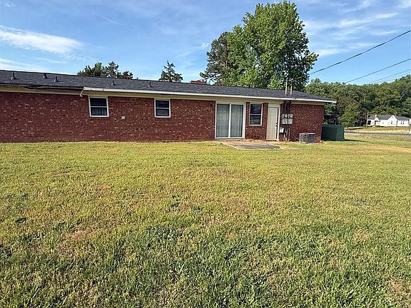 3rd image of 370 & 374 Rock Grove Church Rd
