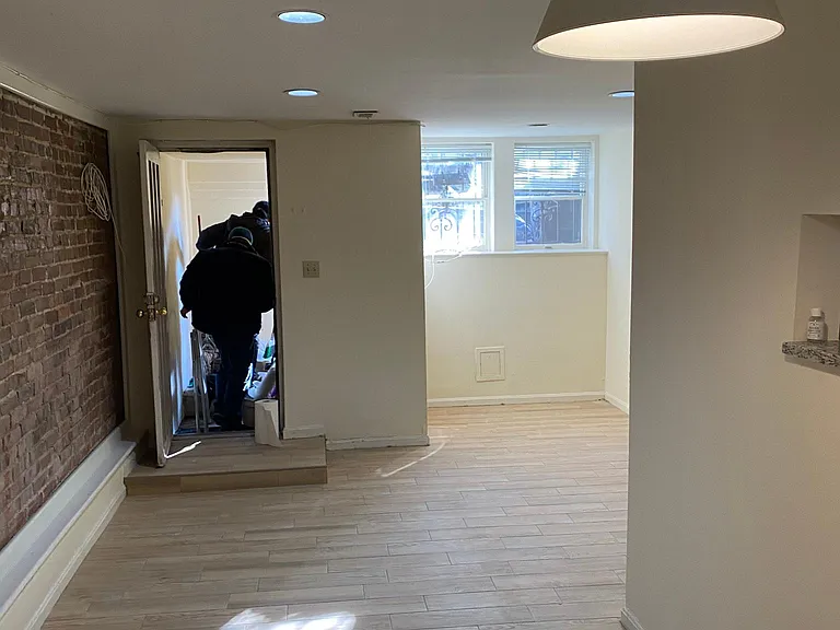 1743 U St NW #1 — Photo 11