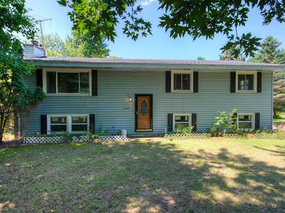 1st image of 21436 Volga St NE