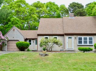 60 Black Oak Rd, Marstons Mills, MA 02648