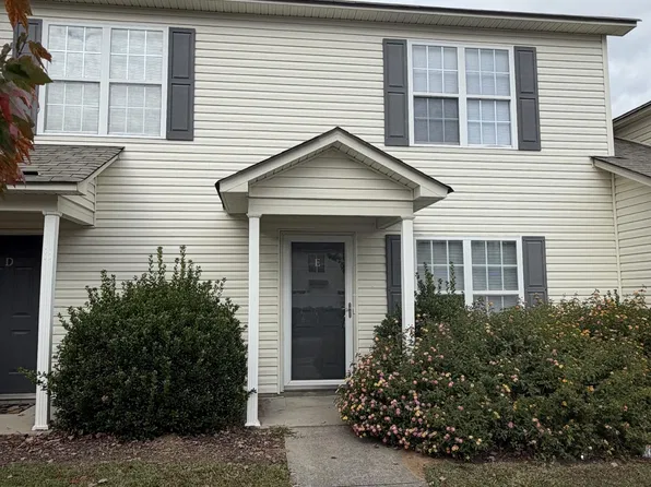4230 Dudleys Grant Dr APT E, Winterville, NC 28590