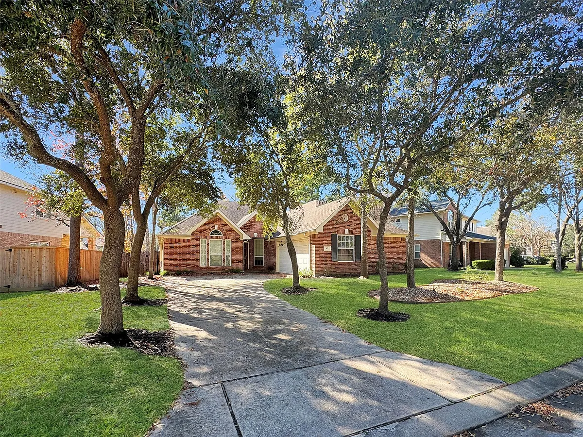 Building Photo - 62 N Abram Cir