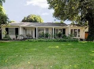 2390 Lambert Dr, Pasadena, CA 91107