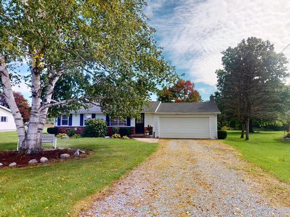 617 Youngs Rd, Linden, PA 17744