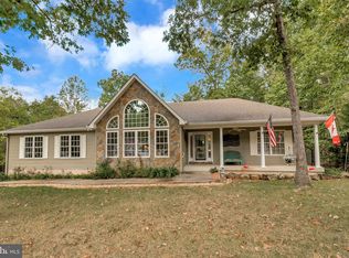 100 Aspen Ct, Locust Grove, VA 22508