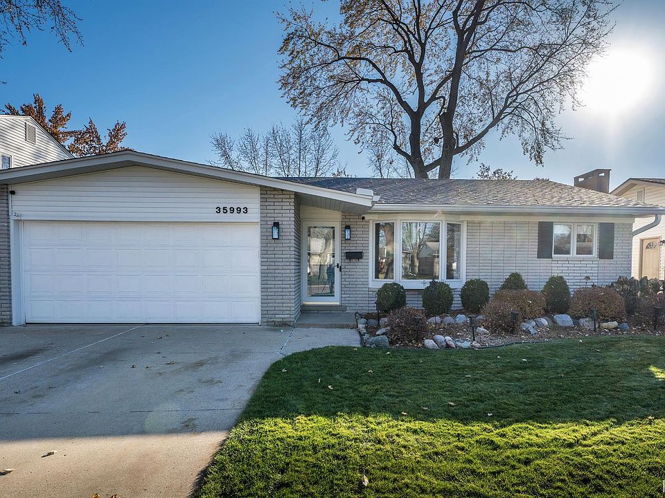 1st image of 35993 Meadowbrook St
