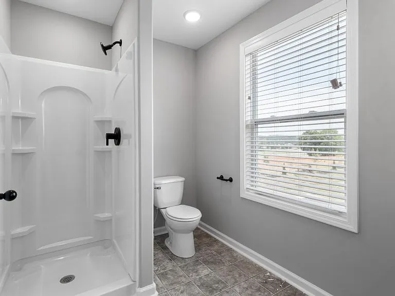 1115 Hillwood Dr — Photo 16