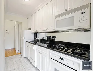 Rented by Bond New York