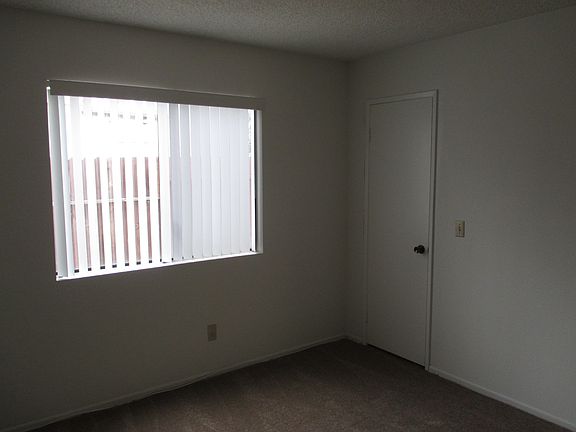 16672 Island Circle Marketing Pics (5)_01252016