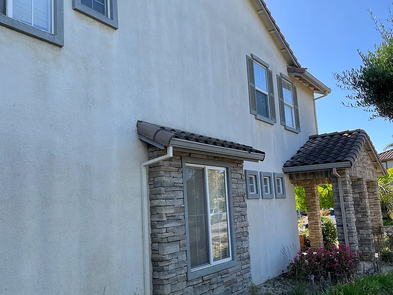 1136 Verona Way — Photo 38