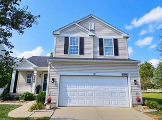 8896 Belton Dr, North Ridgeville, OH 44039