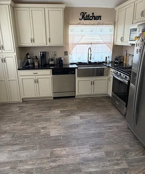 5607 Linden Ct — Photo 6