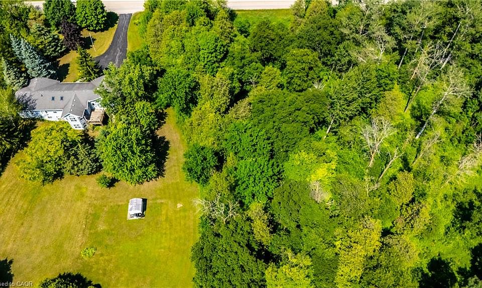1st image of 8232 Concession Rd #12
