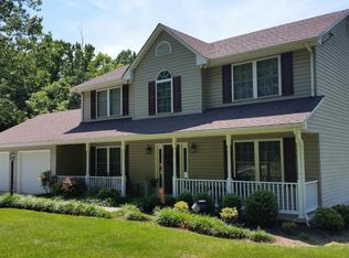 721 British Woods Dr, Roanoke, VA 24019