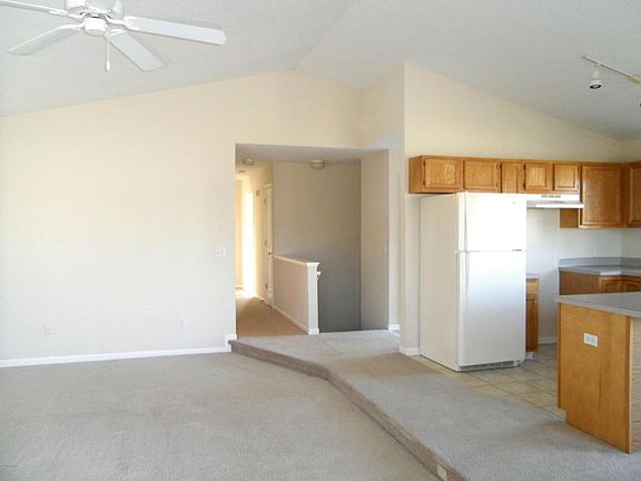 4th image of 16535 Doe Dr NE