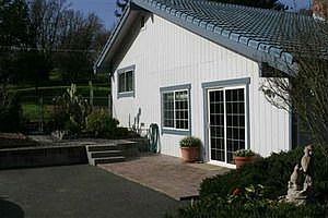 1st image of 860 Richardson Ln