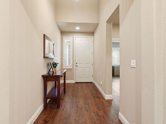 5th image of 907 Aubree Ln
