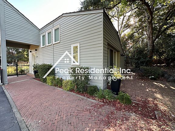 2nd image of 4740 Sun Run Ln