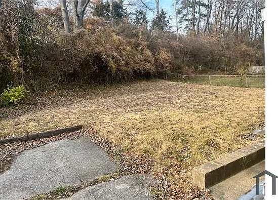 5513 Sapphire Ave — Photo 3